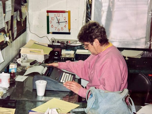 about-signs-ink-momma